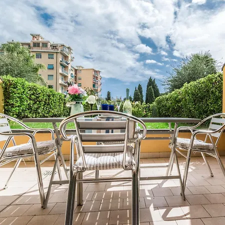 Apartmán Elegante Con Piscina - Wi-fi & Box Privato Sanremo