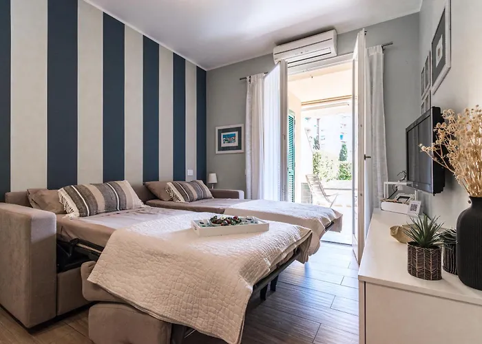 Appartement Elegante Con Piscina - Wi-fi & Box Privato *