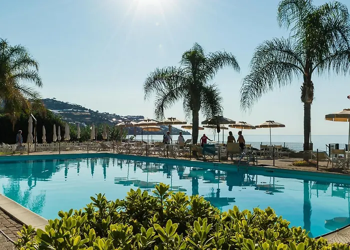 Elegante Con Piscina - Wi-fi & Box Privato *