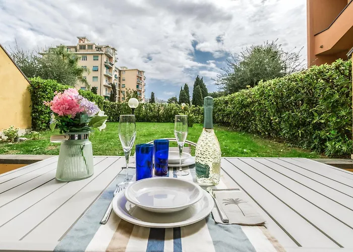 דירה Elegante Con Piscina - Wi-fi & Box Privato סנרמו