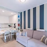 Elegante Con Piscina - Wi-fi & Box Privato Σαν Ρέμο