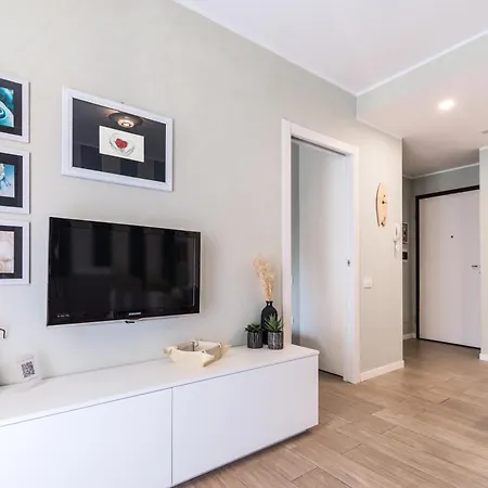 Elegante Con Piscina - Wi-fi&box Privato * Sanremo